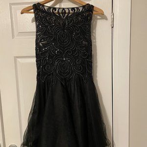 Dancing Queen -  Mini black dress - size medium